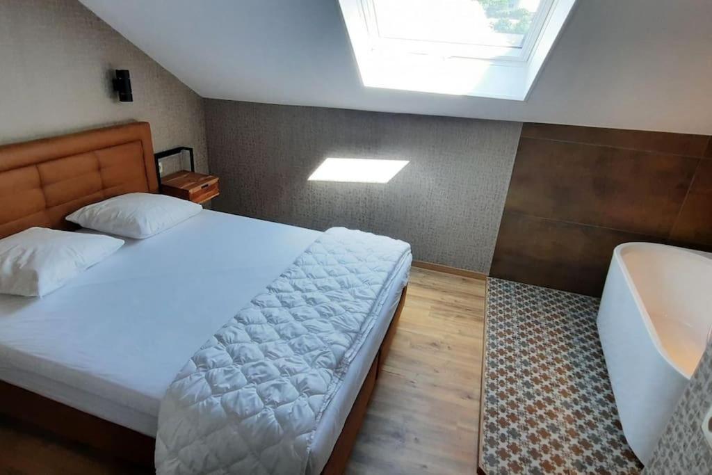 Le Relais Des Imprimeurs Villa Буйон Екстериор снимка